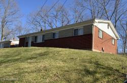 135 Highpoint Rd Middlesboro, KY 40965