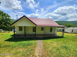 124 Howard St Pennington Gap, VA 24277