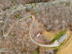 1910 Demory Rd Lafollette, TN 37766