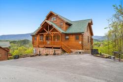 2722 Mountain Preserve Drive Sevierville, TN 37862