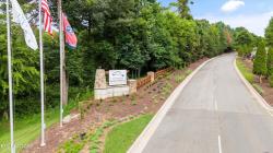 2228 Black Bear Circle Loudon, TN 37774