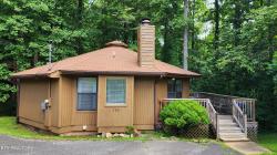 703 Maples Court Gatlinburg, TN 37738