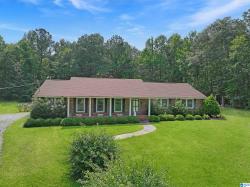 2821 Yellowleaf Road Clanton, AL 35045