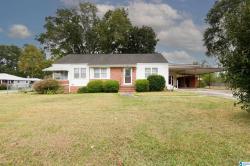 2101 Lakeview Heights Clanton, AL 35045