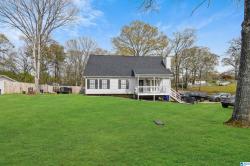 375 18th Street Calera, AL 35040