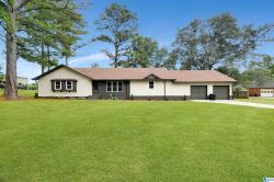 207 Friendship Circle Clanton, AL 35045