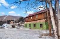 8, 6 Ordway Lane Johnsburg, NY 12853