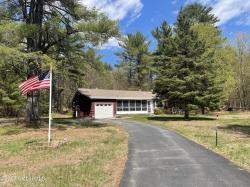528 Olmstedville Road Chester, NY 12860