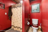 20 Evergreen Way Schroon Lake, NY 12870