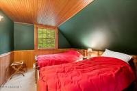 20 Evergreen Way Schroon Lake, NY 12870