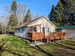 N15539 10Th Ave Park Falls, WI 54552