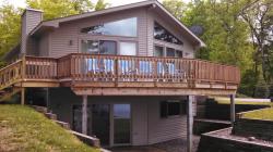8257 Maplewood Ln Eagle River, WI 54521