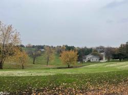 18 Fore Season Drive Grinnell, IA 50112