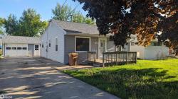 424 8Th Avenue Grinnell, IA 50112