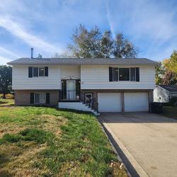211 S Waterman Street Sutherland, IA 51058