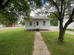 320 N 12Th Street Estherville, IA 51334