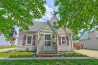 208 N 13th Street Estherville, IA 51334