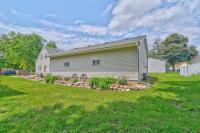 208 N 13th Street Estherville, IA 51334