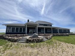 1575 390th Street Royal, IA 51357