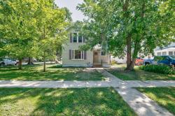 934 N 6Th Street Estherville, IA 51334