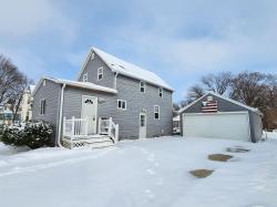 209 S 1st Street Laurens, IA 50554