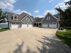 13510 240th Avenue Spirit Lake, IA 51360