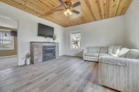 16423 & 16419 255th Avenue Spirit Lake, IA 51360