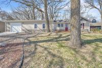 16423 & 16419 255th Avenue Spirit Lake, IA 51360