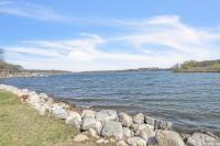 16423 & 16419 255th Avenue Spirit Lake, IA 51360