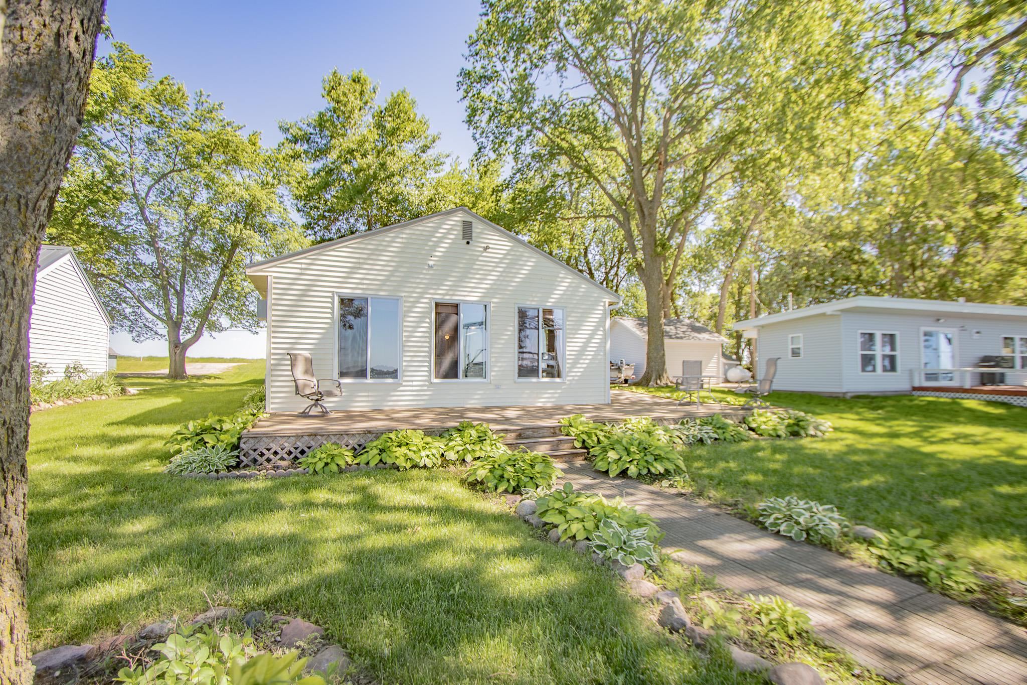 MLS 240617 25461 Mcclelland Dr. Spirit Lake, IA 51360