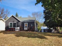 4 Ash Street Peterson, IA 51047