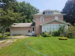 120 N 2nd Street Wallingford, IA 51365