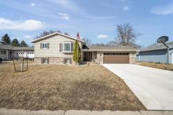 940 27th Street Spirit Lake, IA 51360