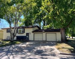 320 9th Street SW Spencer, IA 51301