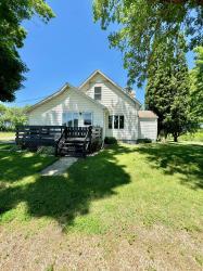 2819 390th Avenue Graettinger, IA 51342