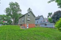 621 N 6th Street Estherville, IA 51334