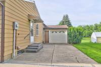 1108 5th Avenue N Estherville, IA 51334
