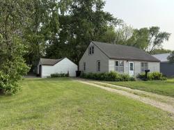 1120 6th Avenue S Estherville, IA 51334