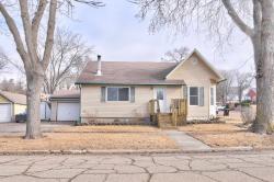 621 10th Avenue N Estherville, IA 51334