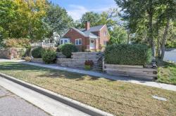 1018 N 7th Street Estherville, IA 51334