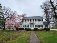 2807 Main Street Emmetsburg, IA 50536