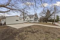 2807 Main Street Emmetsburg, IA 50536