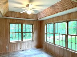 21438 155th Street Spirit Lake, IA 51360