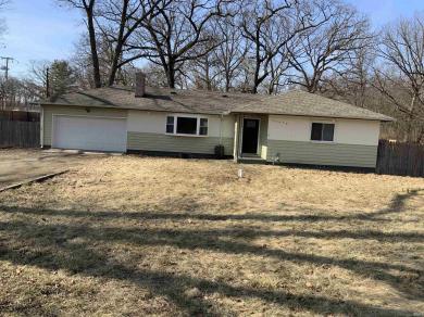 55479 Hollywood South Bend, IN 46628