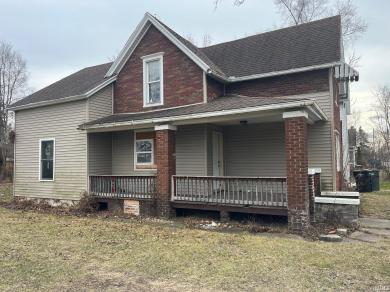 518 Johnson South Bend, IN 46628