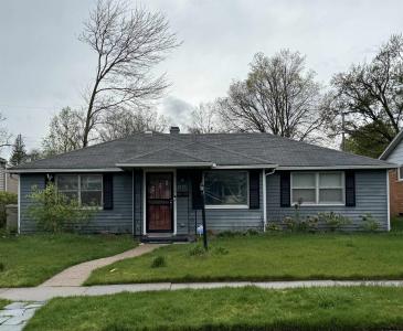 2175 Inglewood South Bend, IN 46616