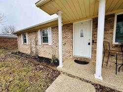 1109 Perkins Boonville, IN 47601