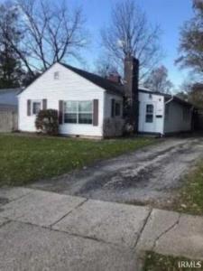 1523 Orkney South Bend, IN 46614