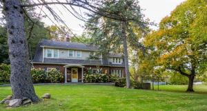 309 N Merrifield, Mishawaka, IN 46544