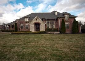 51302 Shannon Brook, Granger, IN 46530